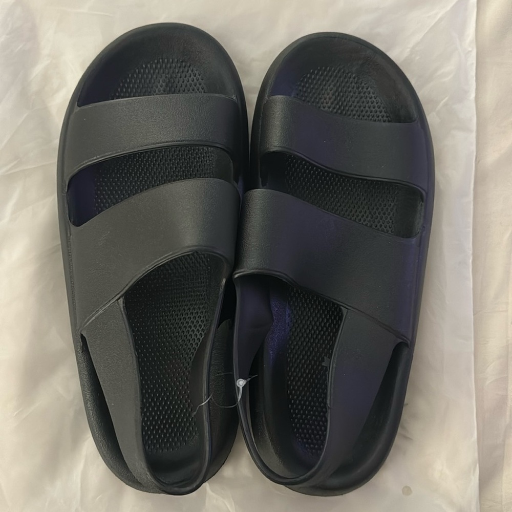 Black sandals